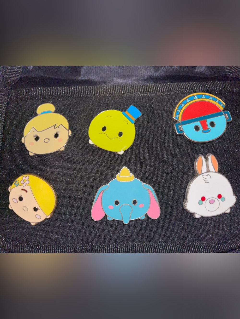 Disney Tsum Tsum Enamel Pin Set